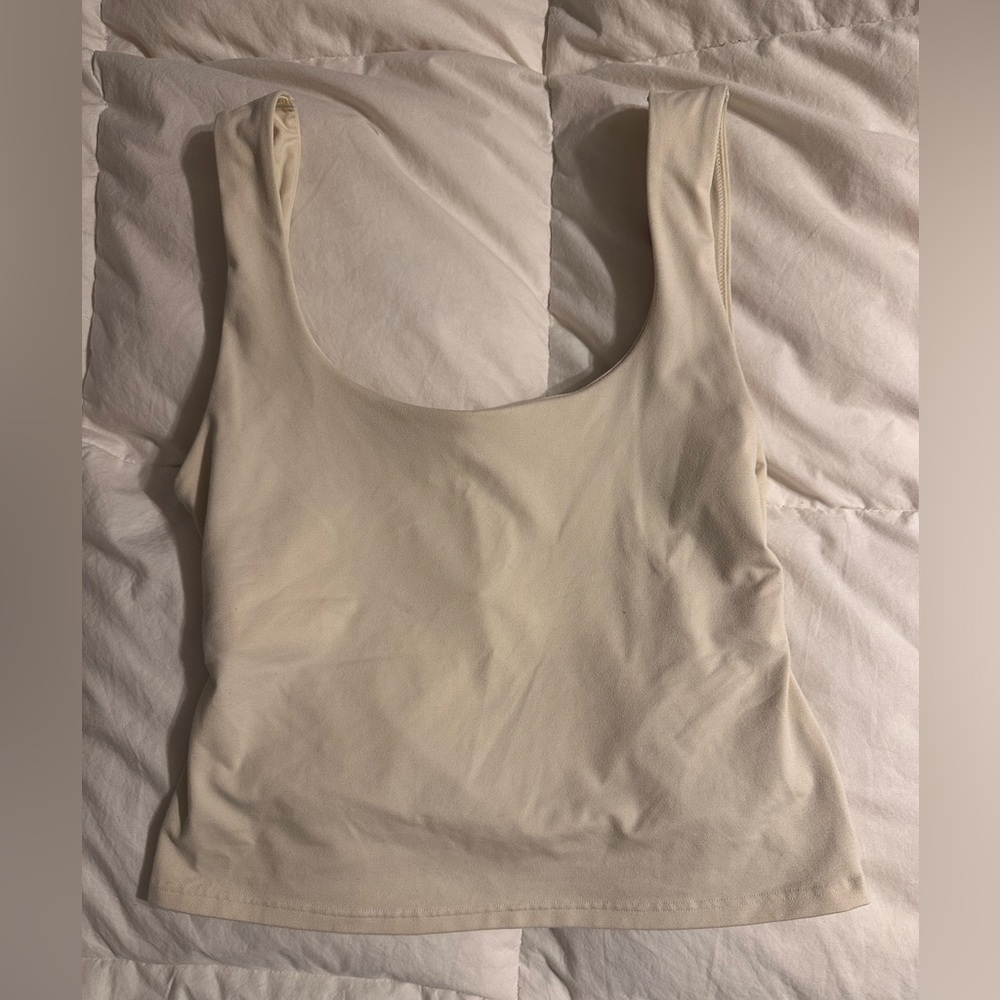 Fabletics Oasis Twist Built In Bra Tank